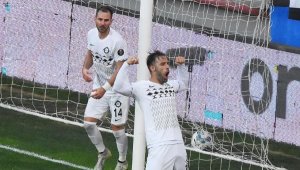 Altay'da Paixao fırtınası 