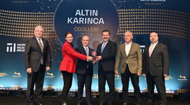 Balıkesir Büyükşehir Belediyesi, 'Atlı Karınca'dan iki ödül aldı