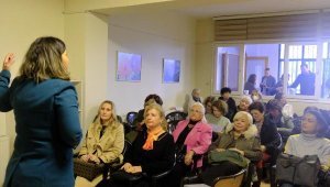 Ayvalık Belediyesi'nden kadına yönelik şiddetle mücadele programı