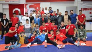 Bayraklı Belediyesinden 3 yılda 666 madalya