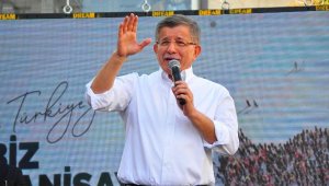 Davutoğlu, Manisa'da gençlere seslendi