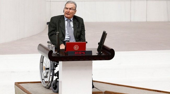 Deniz Baykal'ın CHP'den istifa edeceği yönündeki iddialara yanıt geldi