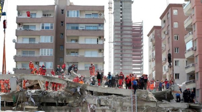 Depremde 36 kişinin öldüğü apartmanı inşaatında çalışan işçiler tespit edilecek