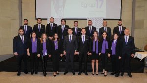 EGİAD Başkanı Yelkenbiçer adaylığını açıkladı