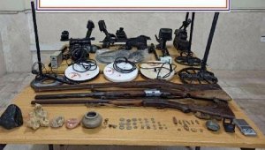 Elmastan daha değerli painite taşı evinden çıktı