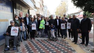 Engellere farkındalık için yürüdüler
