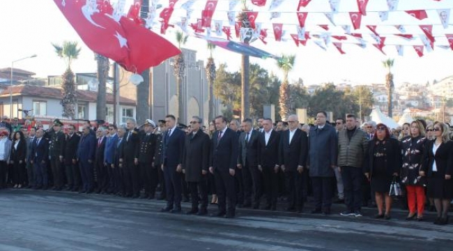 Gazi Mustafa Kemal Atatürk, ölümünün 84'üncü yılında Kuşadası'nda anıldı