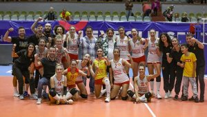 Göztepe filede derbiye çıkıyor