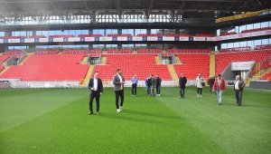 Gürsel Aksel Stadı taraftara kapılarını açacak