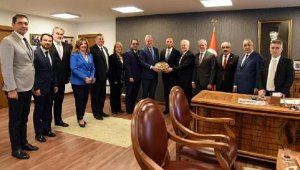 İşadamlarının 'Kadın Dostu İzmir' projesine polisten destek