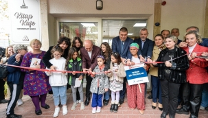 İzmir'dki dördüncü 'Kitap Kafe' Seferihisar'da hizmete girdi