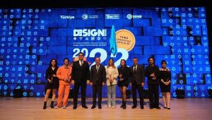 Ekonomi Üniversitesi'nin tasarımcılarına Denizli'den iki ödül
