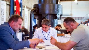 İzmir İktisat Kongresi hazırlıkları 'İşçi Buluşması' ile devam ediyor