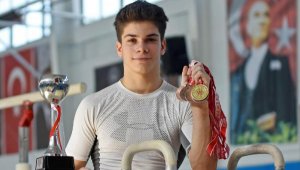 İzmirli cimnastikçi bir yılda 22 madalya aldı