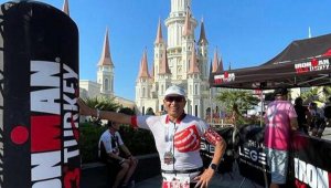 Kazak iş adamının, ameliyat sonrası triatlon sınavı