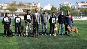 Kuşadası geleceğin arama kurtarma köpeklerini ağırladı