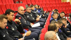 Marmaris'te 'Stres ve öfke yönetimi' eğitimi