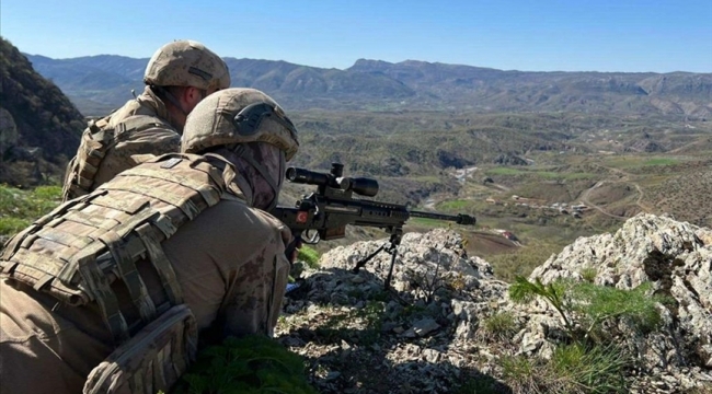 MSB'den güzel açıklama! Suriye'nin kuzeyinde 12 terörist öldürüldü