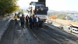 Selvitopu: Karabağlar'da asfaltlanmadık sokak bırakmayacağız