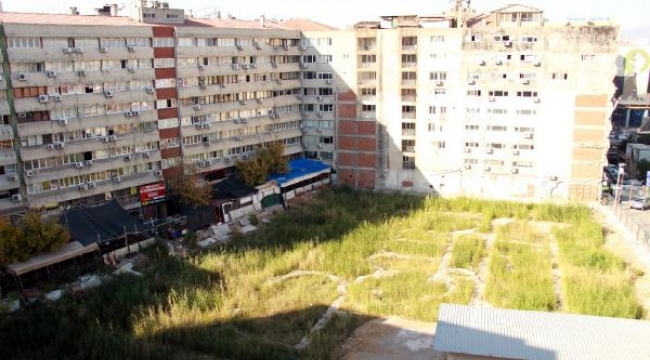 Tabanında tarihi eser çıkmıştı! İş merkezi arazisi için 'kısmi yapılaşma' kararı