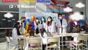 Üniversiteliler, lösemili çocuklarla maske boyadı