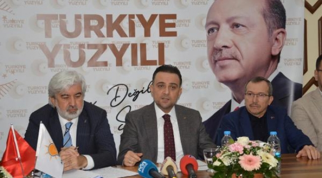AK Parti'li Baybatur: En kötü ankette yüzde 40-41'in altına düşmedik