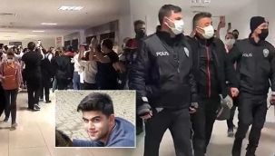 Alkışlayan sağlık çalışanlarına ceza yağdı