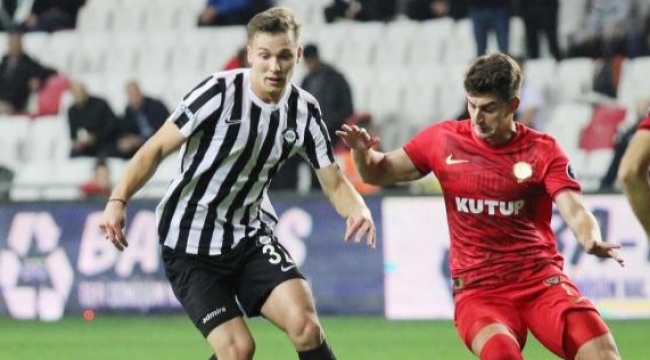 Altay'da Arda yine imzalamadı