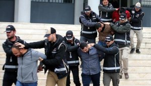 Aydın'da suç örgütüne operasyonun 8 şüphelisi adliyede