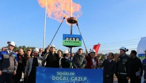 Ayvacık'ta doğal gaz yakma töreni düzenlendi