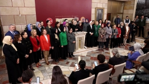 Başörtüsü Anayasa teklifi üç parti tarafından TBMM'ye sunuldu