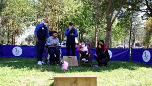 Bayraklı Belediye Başkanı Sandal: Engeller sevgiyle aşıldı