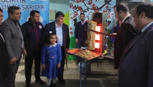 Belediye Başkanı Dr. Doğruer, Kınıklı çocuklara balığı sevdirdi