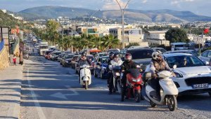 Bodrum'a akın var! 1 günde15 bin araç giriş yaptı