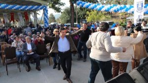 Bodrum'da kapalı pazar yeri ve sosyal etkinlik alanı zeybekle açıldı