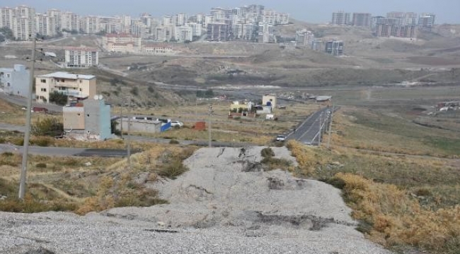 Buradaki evleri acil tahliye edin yoksa..