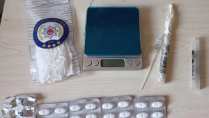 Çeşme'de hassas terazili tacirler tutuklandı