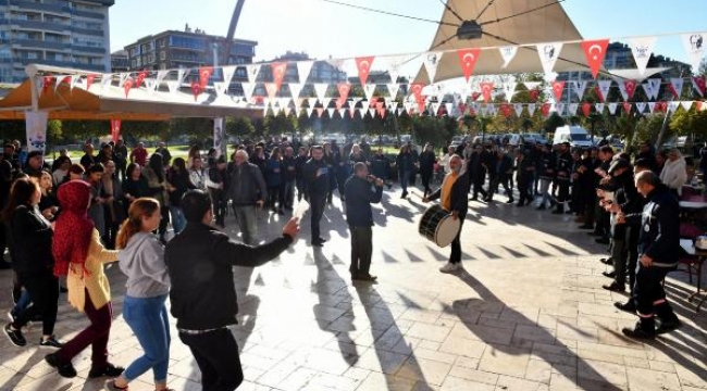 Çiğli Belediyesi'nde Toplu Sözleşme sevinci