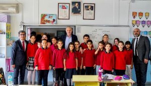 Didim Belediye Başkanı Atabay'dan okul ziyareti