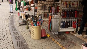 Esnaf sarı çizgiyi geçti, 2440 ceza kesildi