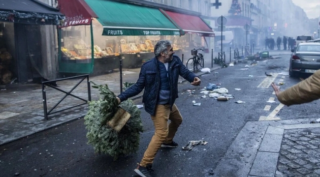 Görün beslediğiniz teröristleri! PKK'lılar Paris'te büyük tahribata yol açtı