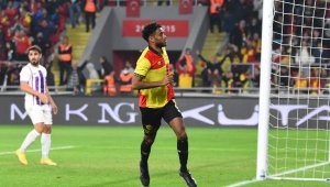 Göztepe'de Palmer klasını sergiledi 