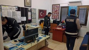 Gümrük'te rüşvet baskını: 5 memura gözaltı