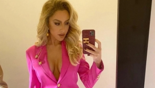 Hadise, bacaklarına fotoşop mu yaptı