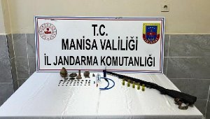 Hırsızlık şüphelisinin 2 evinde tarihi obje ve sikkeler ele geçirildi