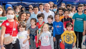 İzmir'de öğrencilere kuru yemiş ve meyve