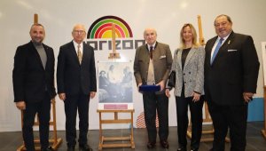 İzmir Ekonomi'de 'Meksika' rüzgarı