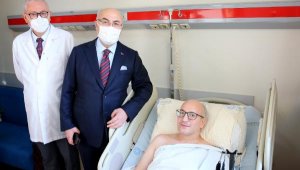 İzmir Valisi Köşger, yaralı Göztepe taraftarını ziyaret etti