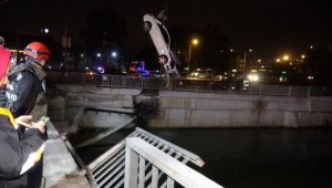 Gece kulübünden çıktılar, dereye uçtular