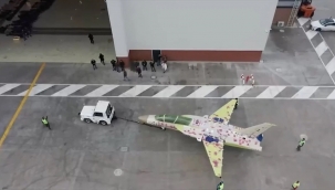 Jet eğitim uçağı Hürjet, hangardan çıktı! Adım adım ilk uçuşa ilerliyor